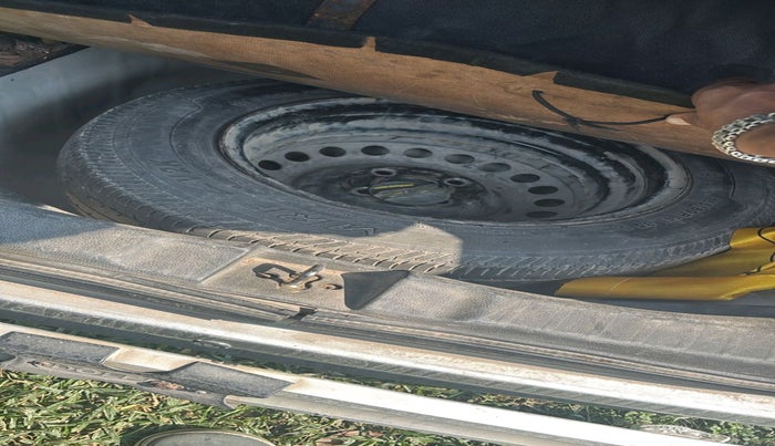 2016 Honda Jazz 1.2L I-VTEC VX, Petrol, Manual, 77,448 km, tyre