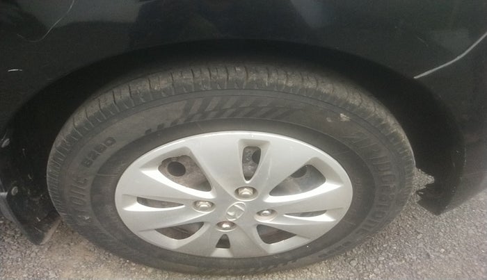 2012 Hyundai i10 SPORTZ 1.2 AT, Petrol, Automatic, 45,925 km, tyre