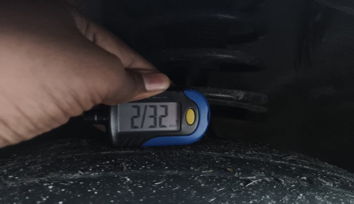 2012 Maruti Swift Dzire TOUR DIESEL, Diesel, Manual, 1,14,018 km, tyre