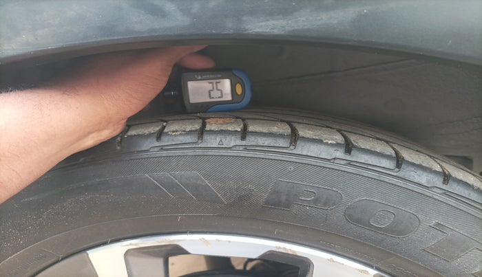 2018 Honda WR-V 1.5L I-DTEC VX MT, Diesel, Manual, 1,51,038 km, tyre