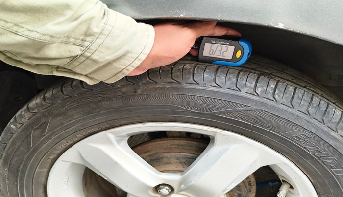 2010 Honda City 1.5L I-VTEC V AT, Petrol, Automatic, 65,663 km, tyre