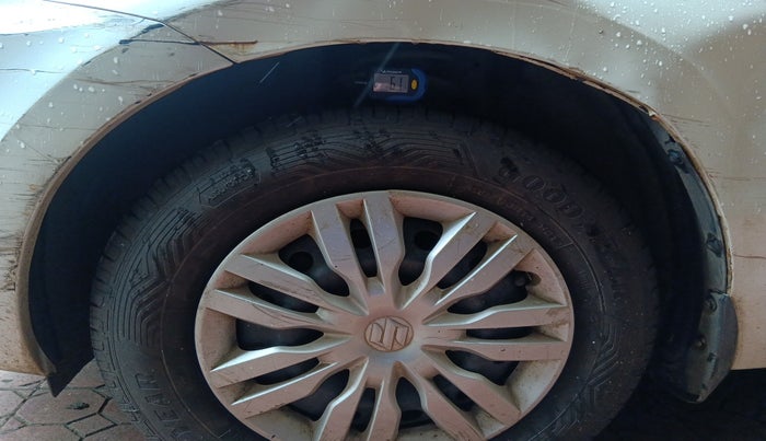 2018 Maruti Dzire VXI AMT, Petrol, Automatic, 69,138 km, tyre