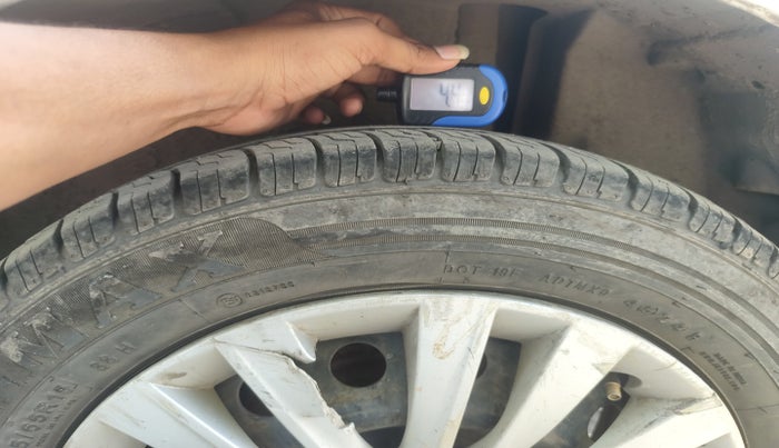 2018 Maruti Ertiga VDI SHVS, Diesel, Manual, 2,00,577 km, tyre