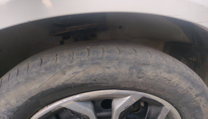 2015 Maruti Ritz VDI, Diesel, Manual, 1,91,028 km, tyre