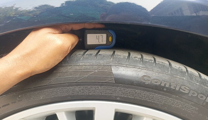 2018 BMW 3 Series  GT 320d Luxury Line, Diesel, Automatic, 44,075 km, tyre