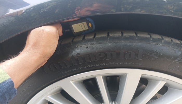 2018 BMW 3 Series  GT 320d Luxury Line, Diesel, Automatic, 44,075 km, tyre