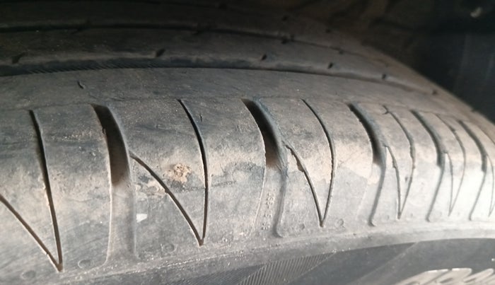 2022 KIA SONET HTK PLUS 1.0 IMT, Petrol, Manual, 47,500 km, tyre