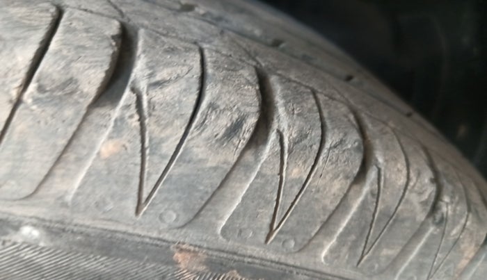 2022 KIA SONET HTK PLUS 1.0 IMT, Petrol, Manual, 47,500 km, tyre