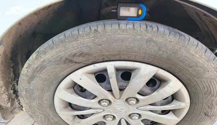 2013 Hyundai i10 SPORTZ 1.2 AT, Petrol, Automatic, 86,930 km, tyre