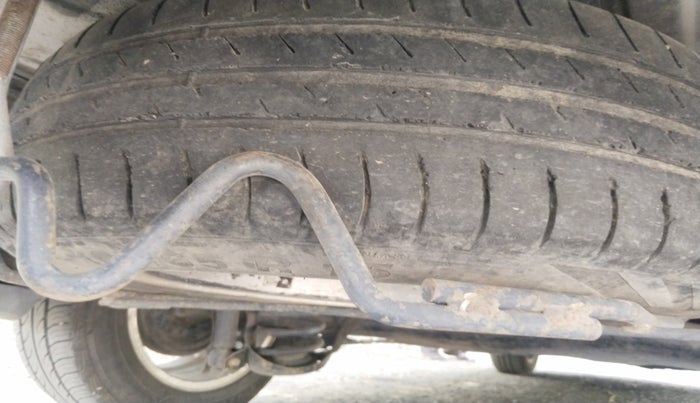 2014 Honda Mobilio 1.5L I-DTEC S, Diesel, Manual, 1,67,724 km, tyre