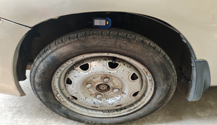 2012 Maruti Zen Estilo LXI CNG, Petrol, Manual, 1,14,000 km, tyre