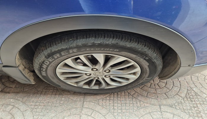 2016 Maruti S Cross ZETA 1.3, Diesel, Manual, 1,17,009 km, tyre