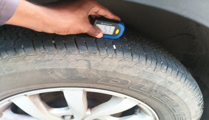 2019 Mahindra XUV500 W9 AT, Diesel, Automatic, 29,979 km, tyre