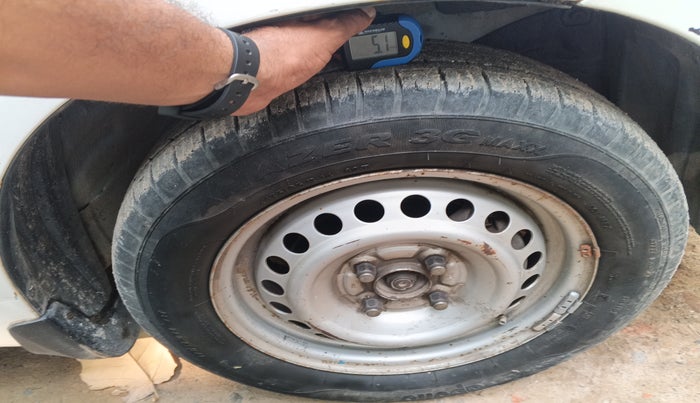 2014 Honda Amaze 1.2L I-VTEC E, Petrol, Manual, 79,416 km, tyre