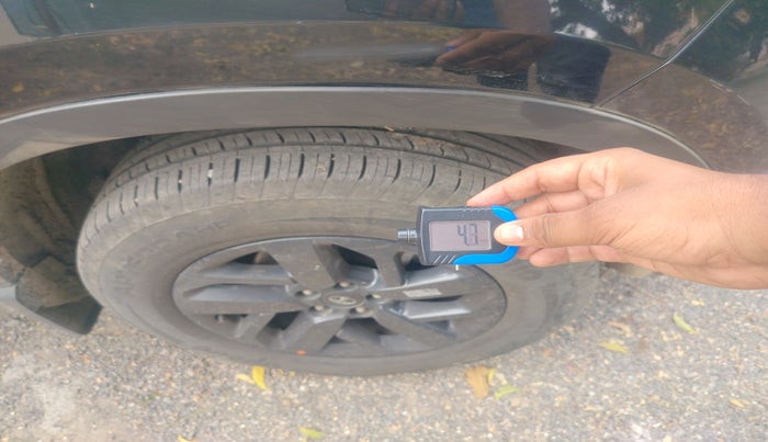 2022 Tata Harrier XTA 2.0L KRYOTEC PLUS, Diesel, Automatic, 26,959 km, tyre