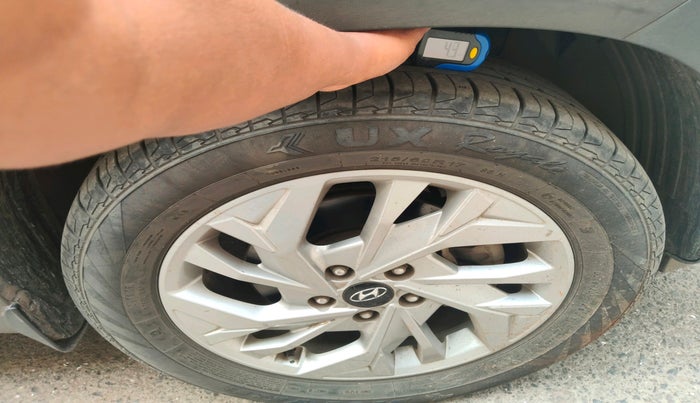 2023 Hyundai Creta SX IVT 1.5 PETROL, Petrol, Automatic, 21,742 km, tyre