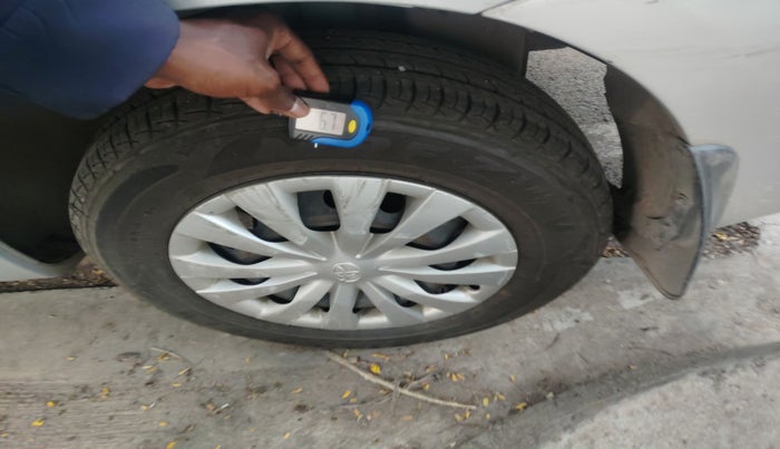 2016 Toyota Etios G, Petrol, Manual, 59,133 km, tyre