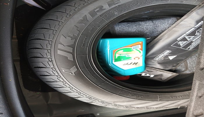 2022 KIA SELTOS X LINE 1.4 DCT, Petrol, Automatic, 40,842 km, tyre