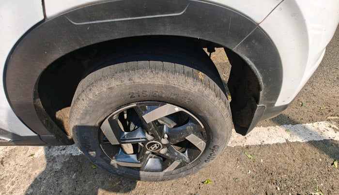 2019 Hyundai VENUE SX PLUS 1.0 TURBO DCT, Petrol, Automatic, 76,180 km, tyre