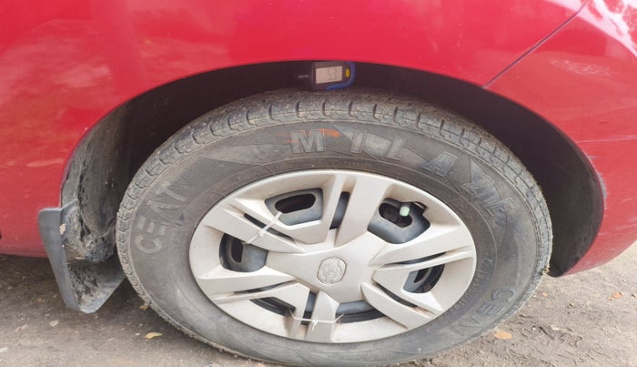 2017 Datsun Redi Go T (O), Petrol, Manual, 13,809 km, tyre