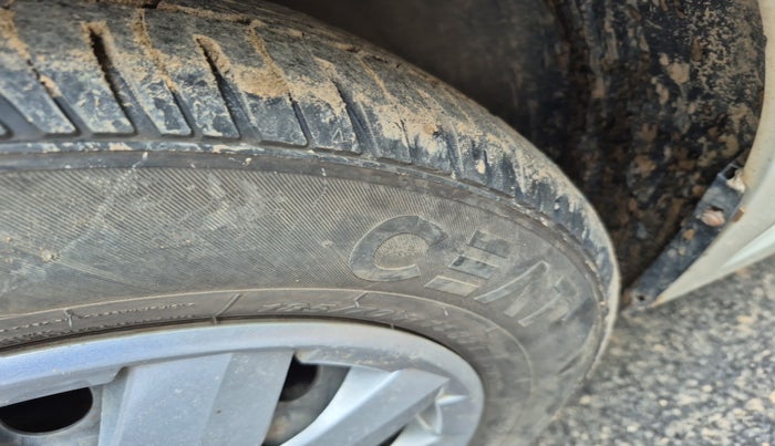 2012 Mahindra Verito 1.5 D4, Diesel, Manual, 72,238 km, tyre