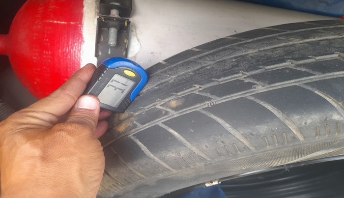2018 Maruti Celerio VXI CNG, Petrol, Manual, 1,35,104 km, tyre