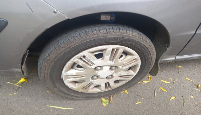 2012 Hyundai Santro Xing GL PLUS, Petrol, Manual, 30,505 km, tyre