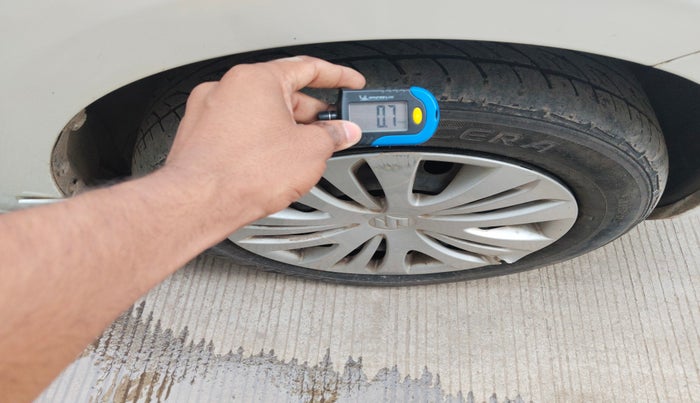 2015 Maruti Ertiga VDI, Diesel, Manual, 94,127 km, tyre