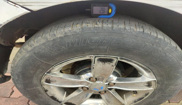 2012 Nissan Micra XL PETROL, Petrol, Manual, 1,25,824 km, tyre