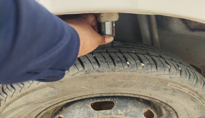 2019 Datsun Redi Go A, Petrol, Manual, 46,500 km, tyre