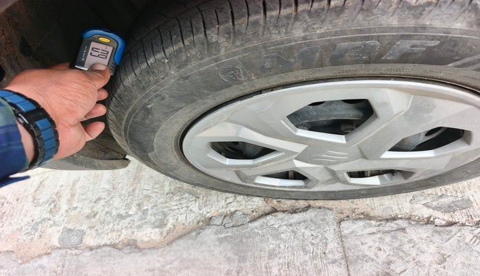 2023 Maruti BREZZA VXI S-CNG, Petrol, Manual, 9,719 km, tyre