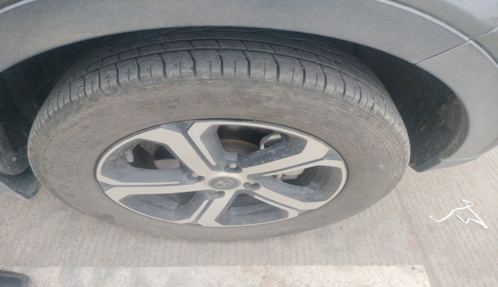 2023 Tata NEXON XZ PLUS PETROL SUNROOF, Petrol, Manual, 22,174 km, tyre