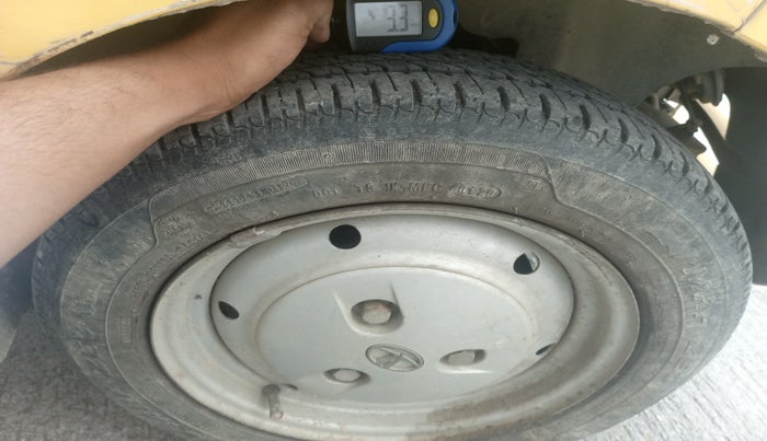 2010 Tata Nano LX, Petrol, Manual, 61,651 km, tyre