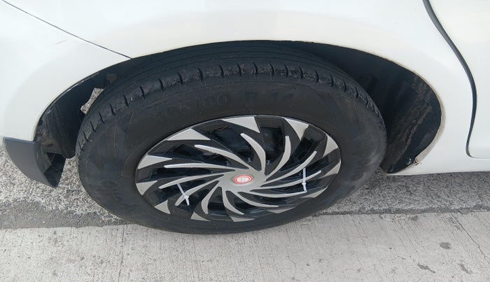 2016 Maruti Swift VDI, Diesel, Manual, 1,83,807 km, tyre