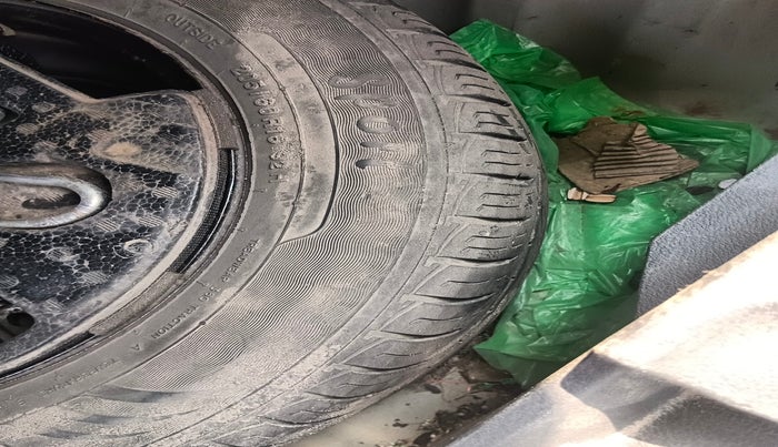 2018 Maruti Vitara Brezza VDI (O), Diesel, Manual, 1,50,243 km, tyre