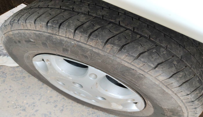 2022 Mahindra Bolero B6, Diesel, Manual, 1,02,923 km, tyre