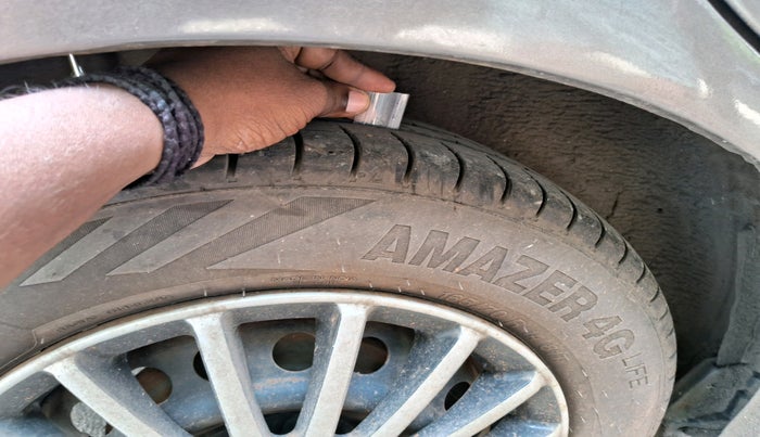 2014 Honda Amaze 1.2L I-VTEC S AT, Petrol, Automatic, 40,835 km, tyre