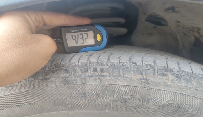 2019 Maruti S Cross DELTA 1.3, Diesel, Manual, 1,53,683 km, tyre