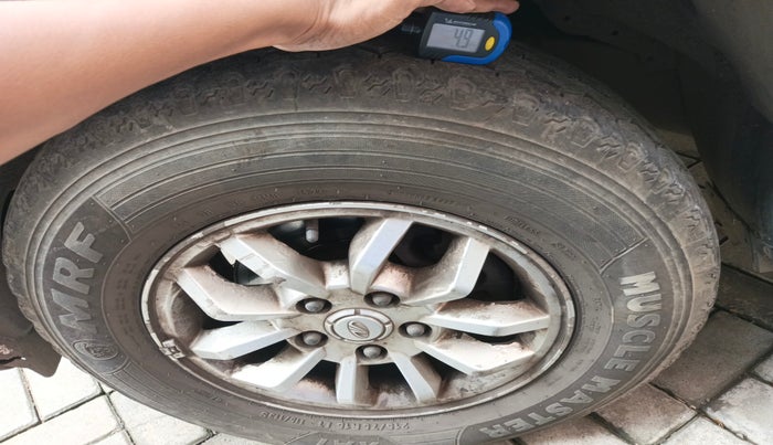 2016 Mahindra TUV300 T8 AMT, Diesel, Automatic, 36,287 km, tyre