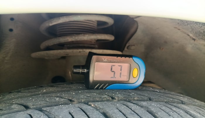 2018 Maruti Dzire VDI, Diesel, Manual, 1,20,268 km, tyre