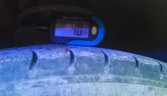 2012 Hyundai i10 MAGNA 1.2, Petrol, Manual, 53,357 km, tyre