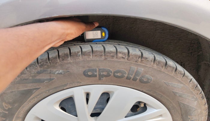 2014 Maruti Swift VXI, Petrol, Manual, 80,586 km, tyre