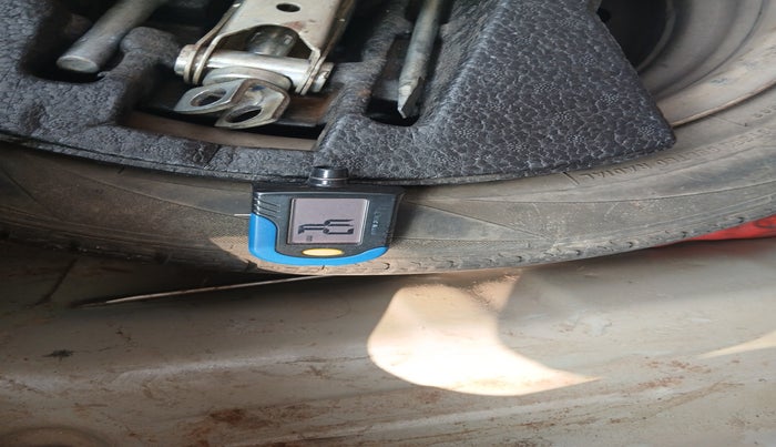 2015 Maruti Celerio VXI AMT, Petrol, Automatic, 68,691 km, tyre