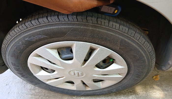 2012 Maruti Swift Dzire VXI, Petrol, Manual, 67,305 km, tyre