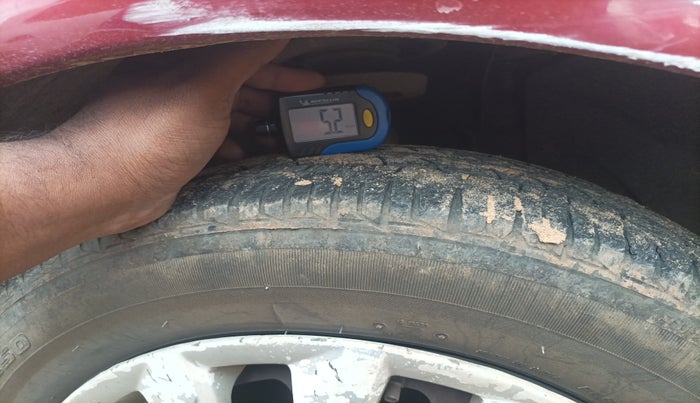 2013 Ford Classic LXI 1.4 DIESEL, Diesel, Manual, 1,12,143 km, tyre