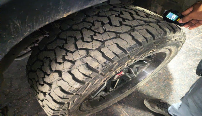 2022 Mahindra Thar LX D 4WD AT CONVERTIBLE, Diesel, Automatic, 24,268 km, tyre