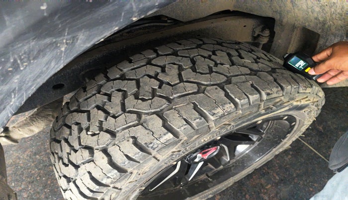 2022 Mahindra Thar LX D 4WD AT CONVERTIBLE, Diesel, Automatic, 24,268 km, tyre