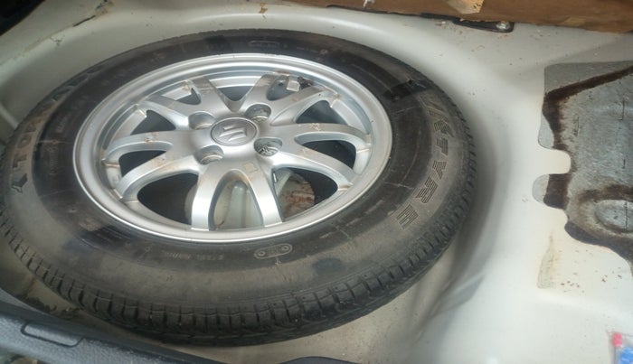 2012 Maruti Swift Dzire VDI, Diesel, Manual, 61,114 km, tyre