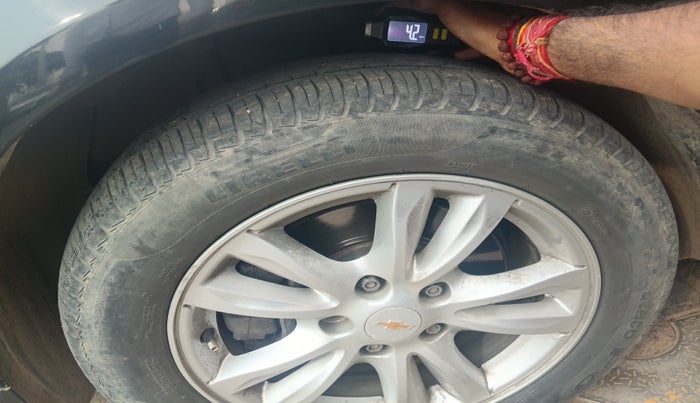 2017 Chevrolet Cruze LTZ AT, Diesel, Automatic, 72,704 km, tyre