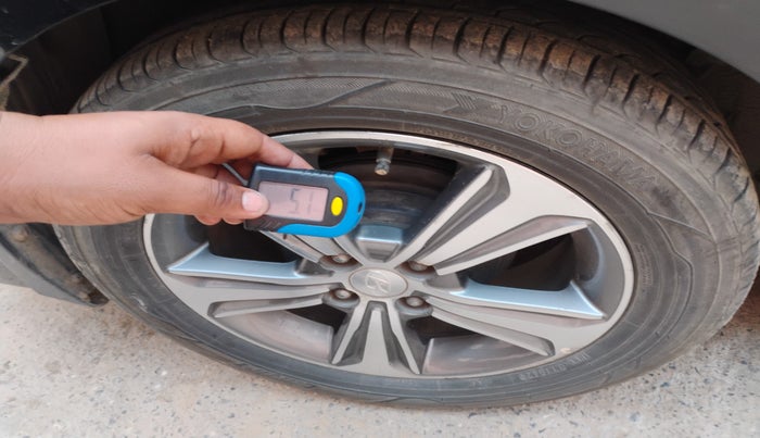 2019 Hyundai Verna 1.6 VTVT SX, Petrol, Manual, 76,966 km, tyre